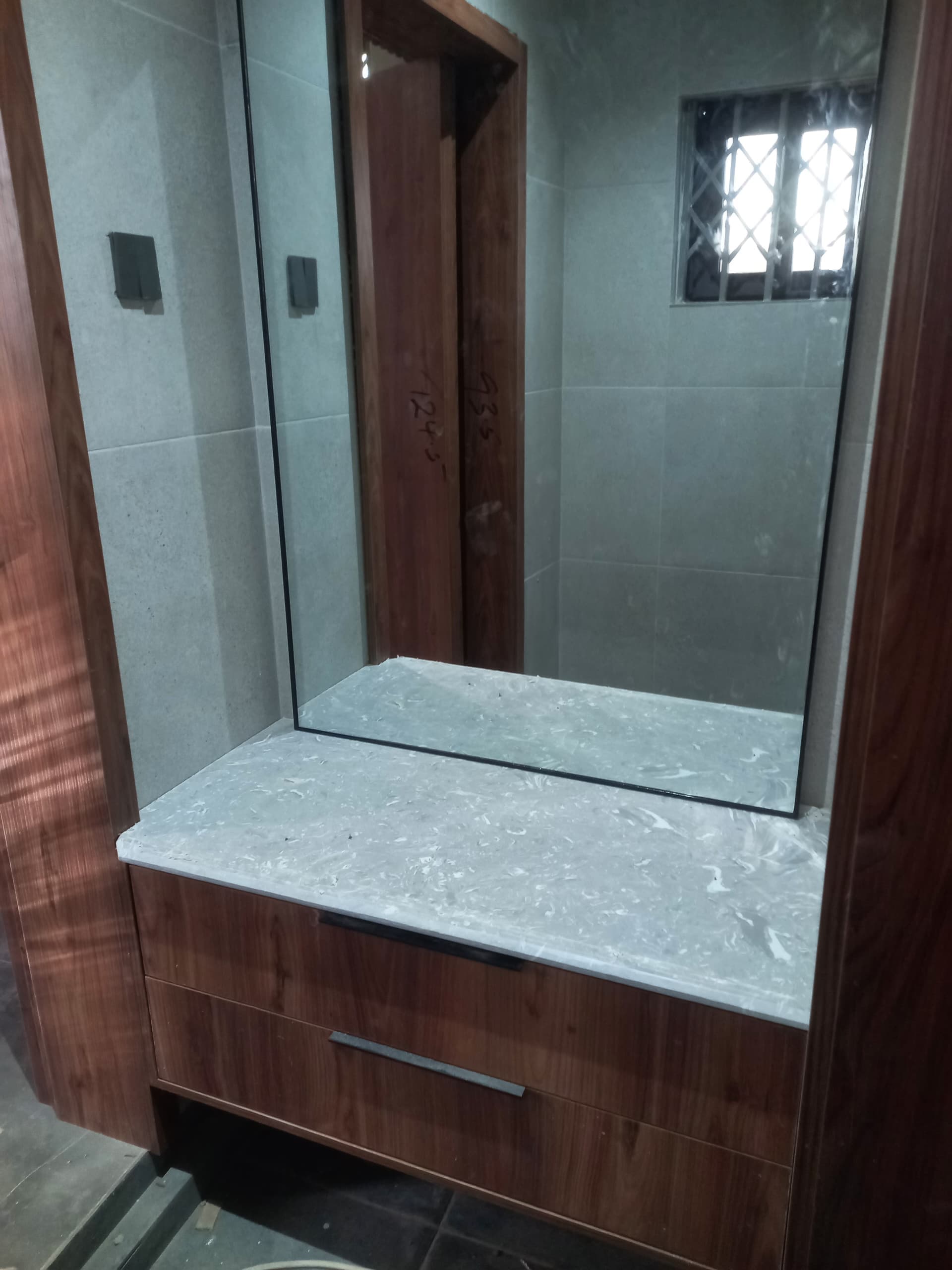 Bathroom Vanity with Mirror
