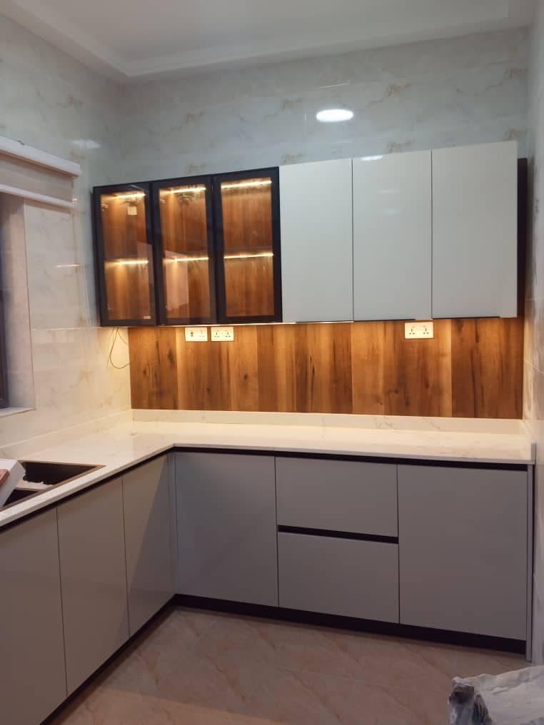 Kitchen cabinet interior design